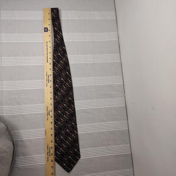 Evan Picone 100% Silk Mens Tie Necktie Blue Brown Geometric Waves Classic Length - Picture 7 of 8